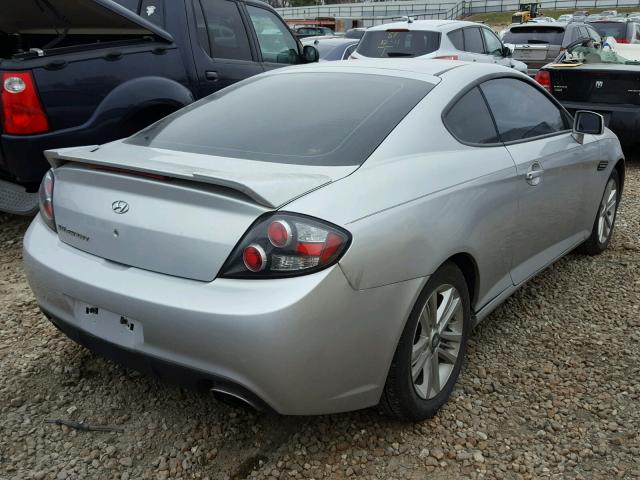 KMHHM66D98U276195 - 2008 HYUNDAI TIBURON GS SILVER photo 4