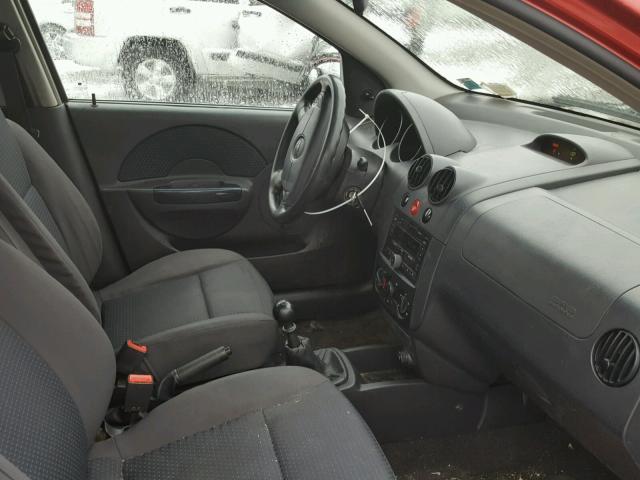 KL1TD666X7B728298 - 2007 CHEVROLET AVEO BASE RED photo 5