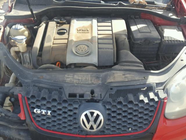 WVWEV71K06W120869 - 2006 VOLKSWAGEN NEW GTI RED photo 7