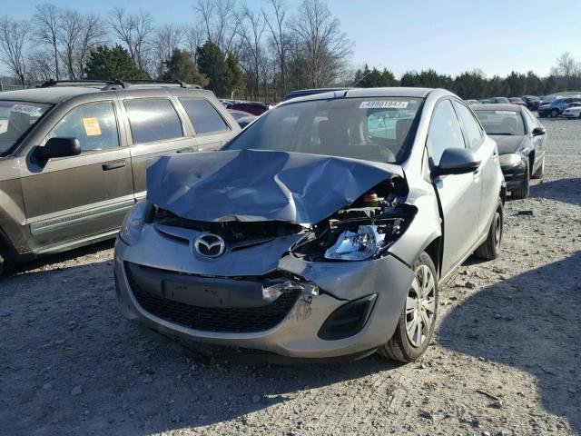 JM1DE1KZ8E0182798 - 2014 MAZDA MAZDA2 SPO GRAY photo 2