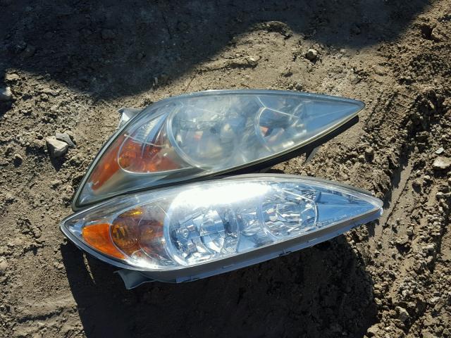 4T1BE30K74U283553 - 2004 TOYOTA CAMRY LE თეთრი ფოტო 9