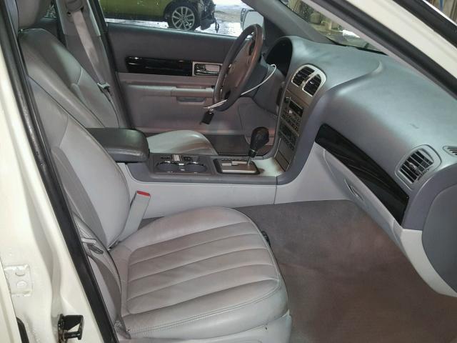 1LNHM86S65Y628048 - 2005 LINCOLN LS 奶油色 照片 5