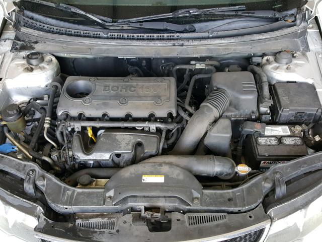 KNAFU4A26A5234828 - 2010 KIA FORTE EX SILVER photo 7