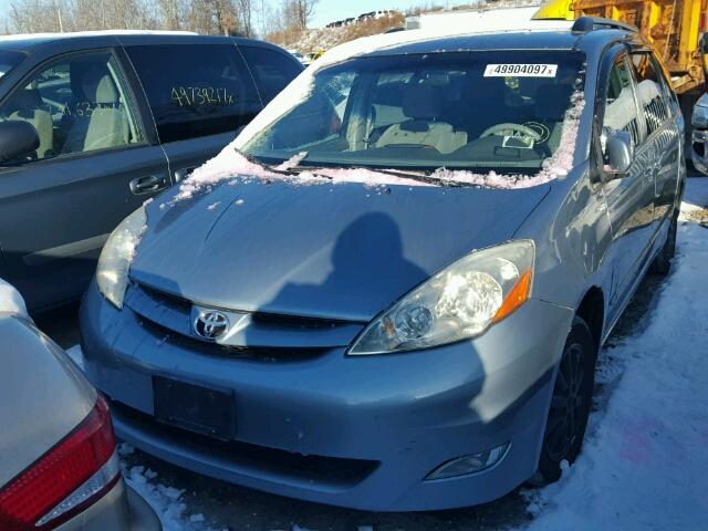 5TDZA22C36S423541 - 2006 TOYOTA SIENNA XLE BLUE photo 2