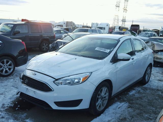 1FADP3F2XFL216796 - 2015 FORD FOCUS SE WHITE photo 2