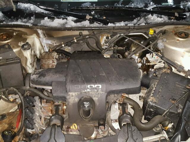 2G2WR554071218662 - 2007 PONTIAC GRAND PRIX SILVER photo 7