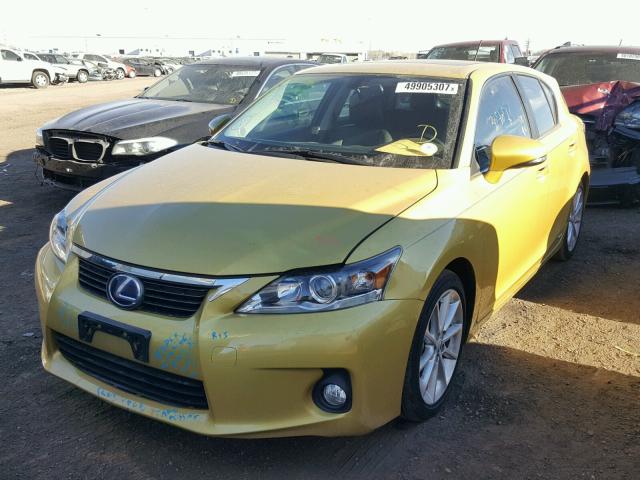 JTHKD5BH8B2026882 - 2011 LEXUS CT 200 GOLD photo 2