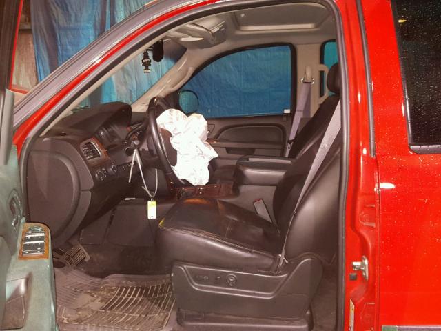 3GNTKGE31BG309629 - 2011 CHEVROLET AVALANCHE RED photo 5