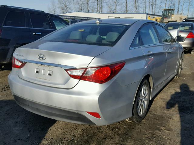 5NPEB4AC3EH872733 - 2014 HYUNDAI SONATA GLS SILVER photo 4