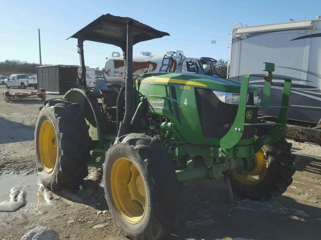 1LV5100EKFY410119 - 2016 JOHN DEERE5100E GREEN photo 1