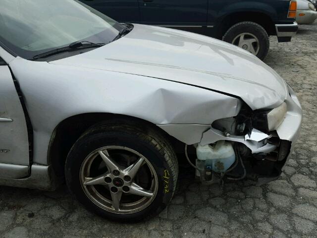 1G2WP52K62F123629 - 2002 PONTIAC GRAND PRIX SILVER photo 9