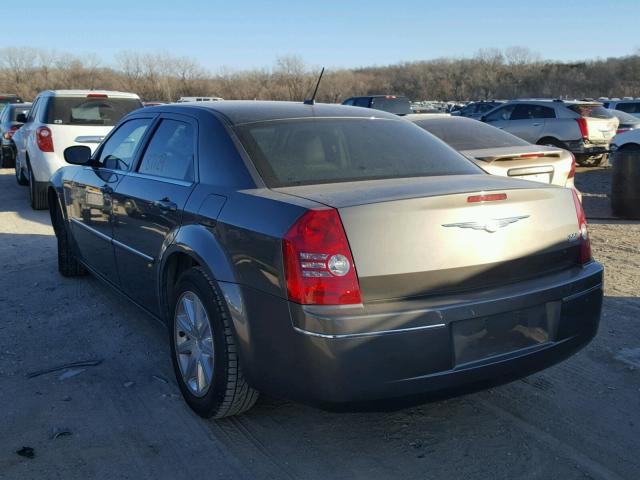 2C3LA53G08H145437 - 2008 CHRYSLER 300 TOURIN GRAY photo 3