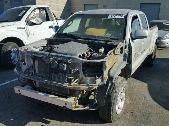 5TEKU72N77Z461480 - 2007 TOYOTA TACOMA DOU SILVER photo 2