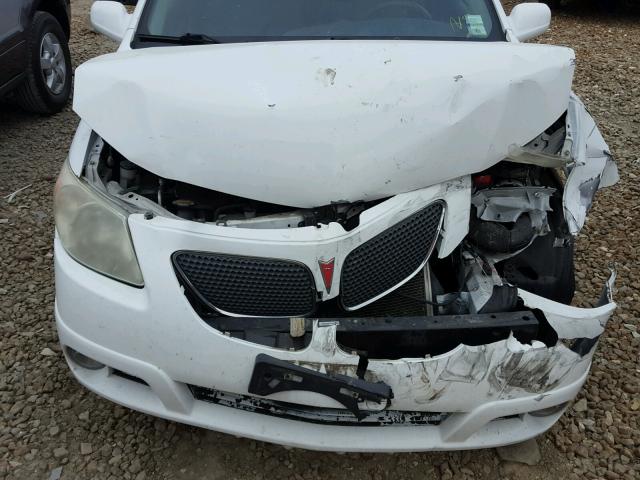 5Y2SL63895Z445490 - 2005 PONTIAC VIBE WHITE photo 9