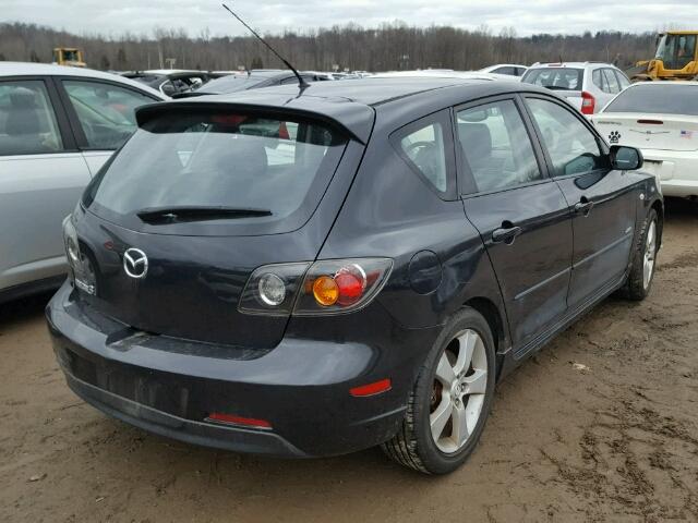 JM1BK343451278247 - 2005 MAZDA 3 HATCHBAC BLACK photo 4