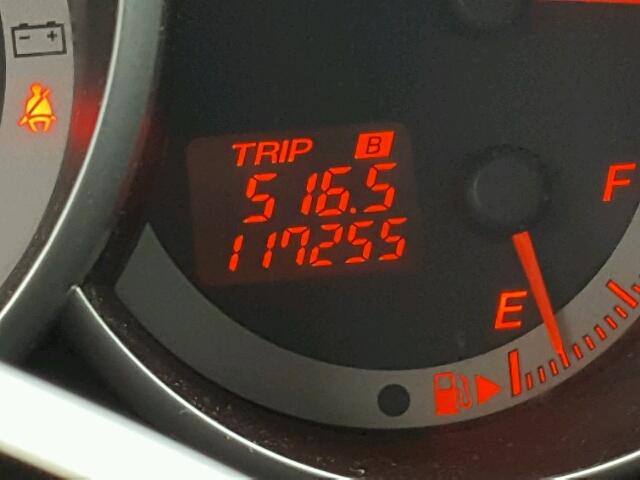 JM1BK343451278247 - 2005 MAZDA 3 HATCHBAC BLACK photo 8