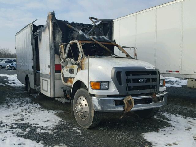 3FRNF6HD7CV169221 - 2012 FORD F650 SUPER WHITE photo 1