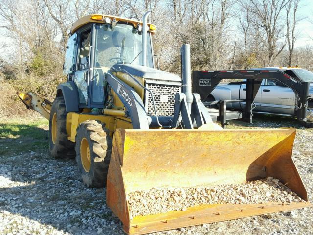 1T0310SJPBD209831 - 2011 JOHN DEERE 310SJ YELLOW photo 1