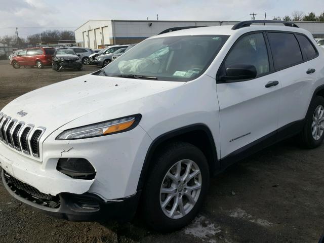 1C4PJMAS8HW524346 - 2017 JEEP CHEROKEE S WHITE photo 2