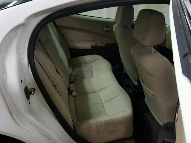 2G2WP552981167653 - 2008 PONTIAC GRAND PRIX თეთრი ფოტო 6