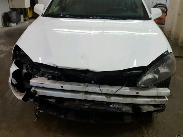 2G2WP552981167653 - 2008 PONTIAC GRAND PRIX თეთრი ფოტო 9