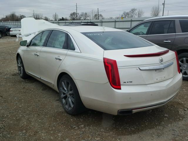 2G61P5S30D9222928 - 2013 CADILLAC XTS LUXURY WHITE photo 3