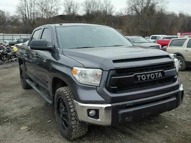 5TFEM5F15HX116434 - 2017 TOYOTA TUNDRA CRE BLUE photo 1