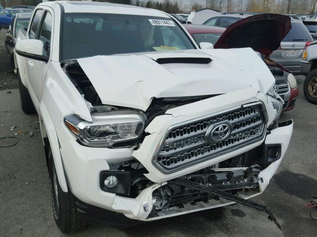 3TMCZ5AN3GM011298 - 2016 TOYOTA TACOMA DOU WHITE photo 9