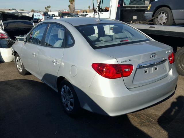 KMHDU4AD5AU964680 - 2010 HYUNDAI ELANTRA BL SILVER photo 3