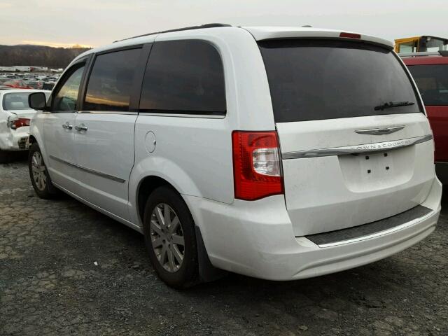 2C4RC1BG5GR302799 - 2016 CHRYSLER TOWN & COU WHITE photo 3