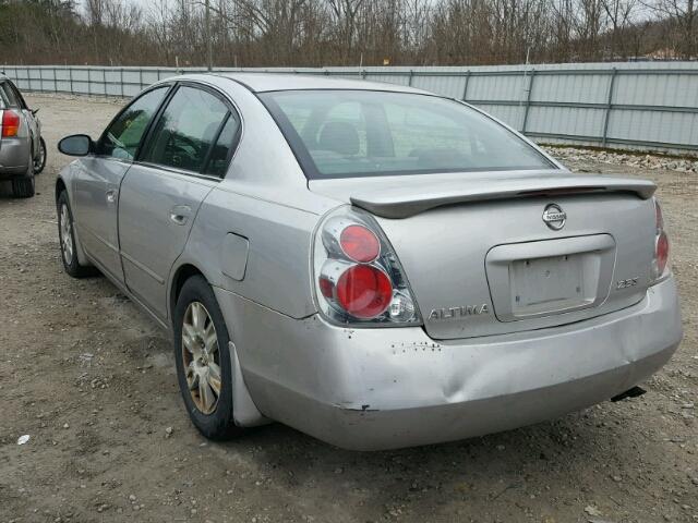 1N4AL11D75C233677 - 2005 NISSAN ALTIMA S SILVER photo 3