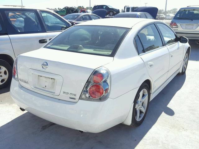 1N4BL11D86C262160 - 2006 NISSAN ALTIMA SE WHITE photo 4