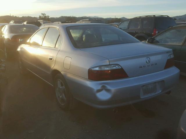 19UUA56663A017375 - 2003 ACURA 3.2TL SILVER photo 3