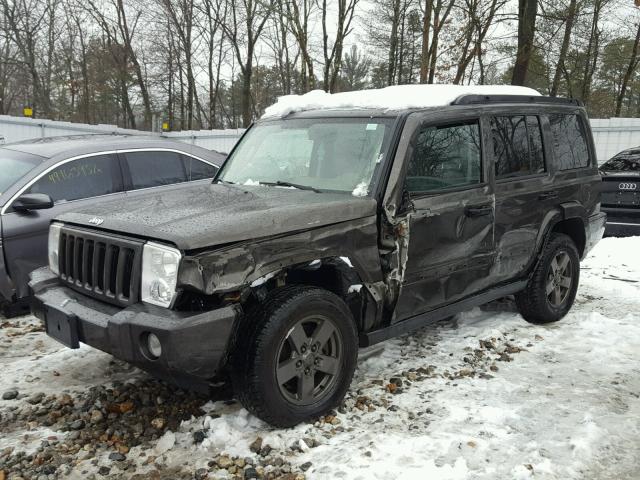 1J8HG48K06C272933 - 2006 JEEP COMMANDER BROWN photo 2