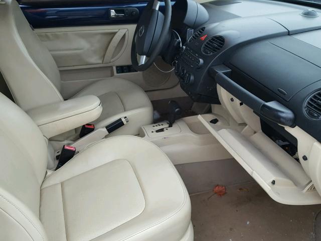 3VWRF31Y76M315828 - 2006 VOLKSWAGEN NEW BEETLE 蓝色 照片 5