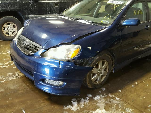 2T1BR30E35C395185 - 2005 TOYOTA COROLLA CE BLUE photo 9