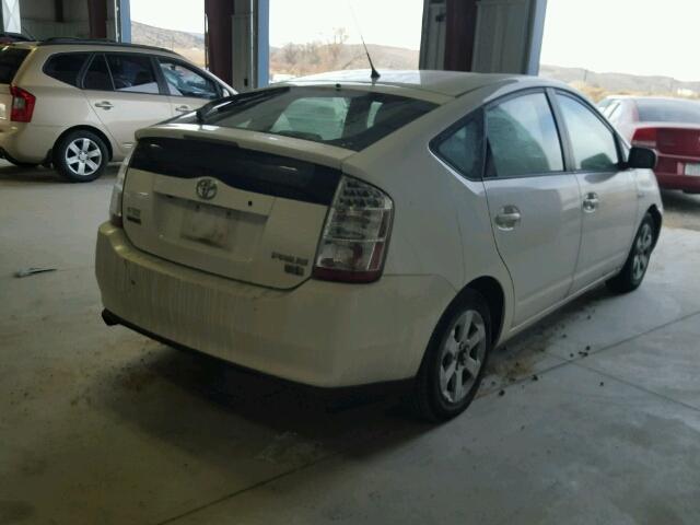 JTDKB20U367539147 - 2006 TOYOTA PRIUS WHITE photo 4