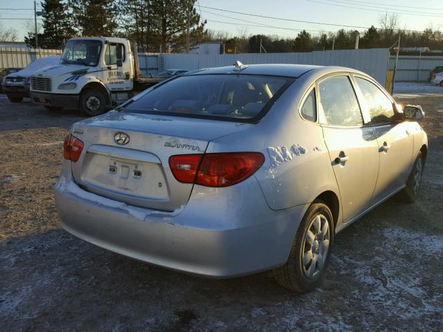 KMHDU46D89U670520 - 2009 HYUNDAI ELANTRA GL SILVER photo 4