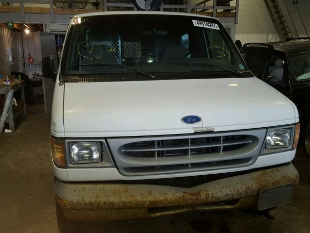 1FTEE1429VHB28982 - 1997 FORD ECONOLINE WHITE photo 9