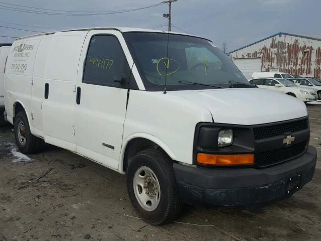 1GCHG35U031166058 - 2003 CHEVROLET EXPRESS G3 WHITE photo 1