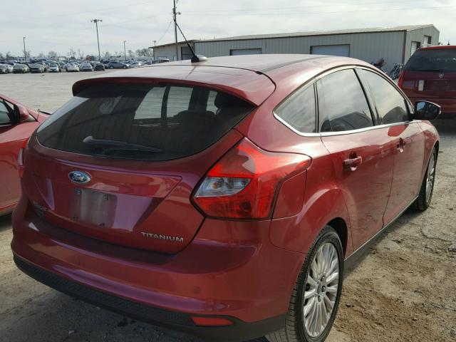 1FAHP3N29CL289754 - 2012 FORD FOCUS TITA RED photo 4