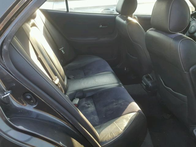 JTHBD192730074154 - 2003 LEXUS IS 300 SILVER photo 6