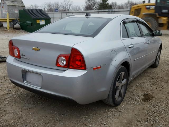 1G1ZC5E0XCF343526 - 2012 CHEVROLET MALIBU 1LT SILVER photo 4