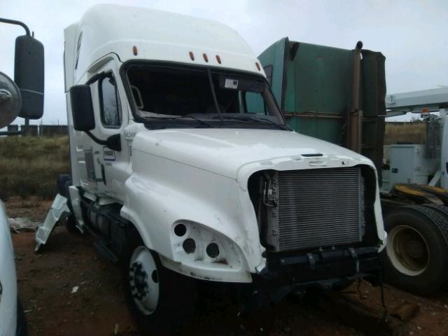 3AKJGLD59GSHM2154 - 2016 FREIGHTLINER CASCADIA 1 WHITE photo 1