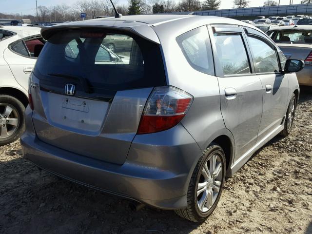 JHMGE8H41AC004840 - 2010 HONDA FIT SPORT SILVER photo 4