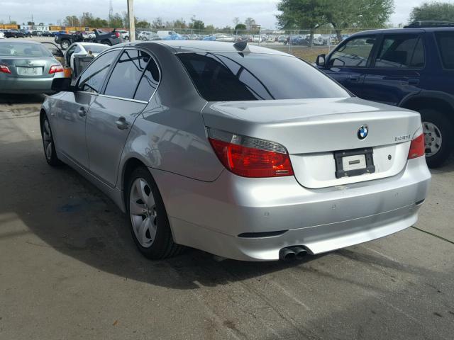 WBANA73594B813217 - 2004 BMW 530 I SILVER photo 3