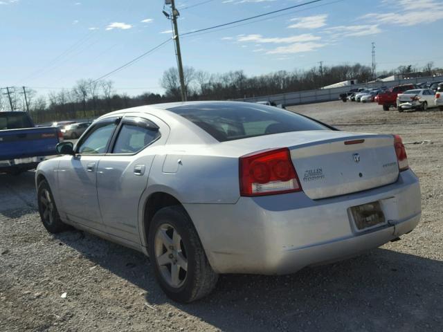 2B3KA43D29H573195 - 2009 DODGE CHARGER SILVER photo 3