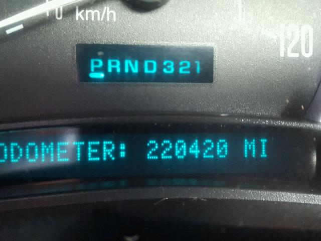 3GYFK66N44G227519 - 2004 CADILLAC ESCALADE E BLACK photo 8