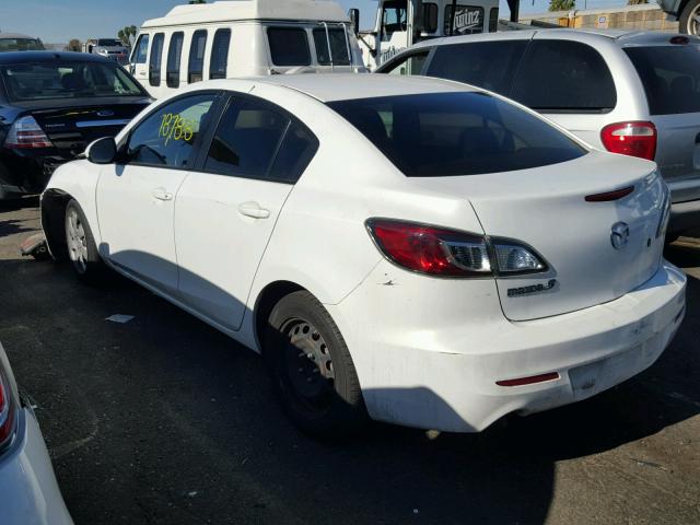 JM1BL1TG7D1818632 - 2013 MAZDA 3 I WHITE photo 3