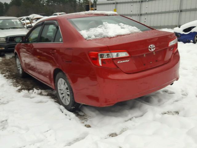 4T1BF1FK2CU575683 - 2012 TOYOTA CAMRY BASE RED photo 3